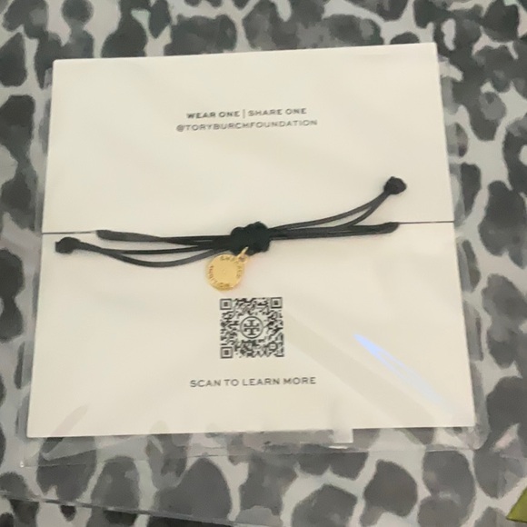 Tory Burch bracelet - Picture 2 of 3